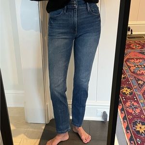 Frame Le Sylvie Slender Straight Denim Jeans in Heritage